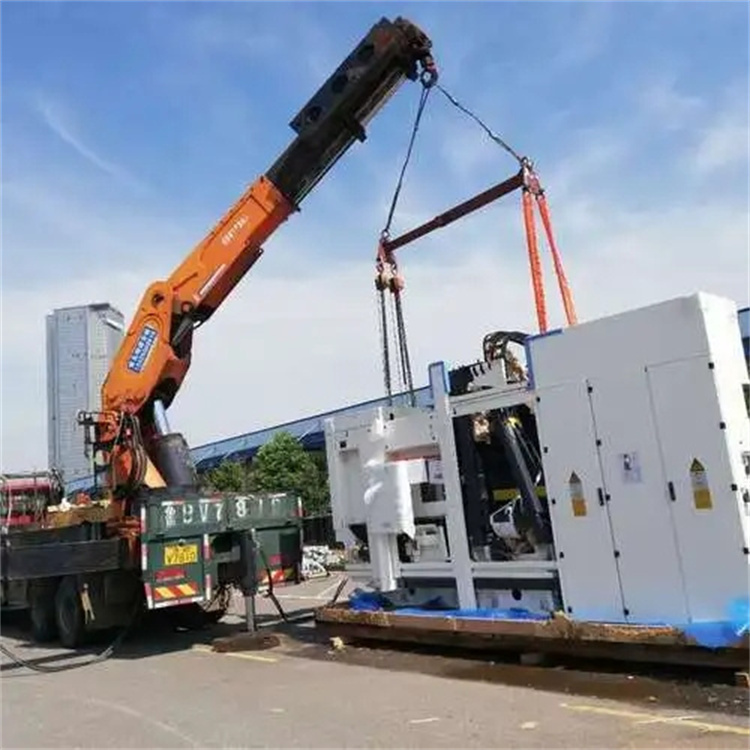 柳城附近小吊车联系方式|8-16吨|本地及时服务