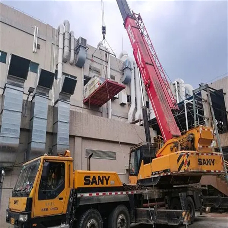 柳城一百吨吊车吊臂多长